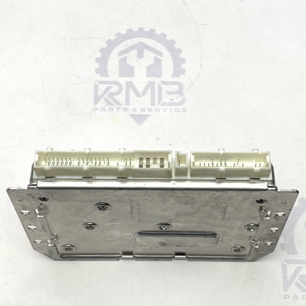 A2205450532 Блок управления пневмоподвеской AIRMATIC на Mercedes S-Class W220 A2205450532 Блок управления пневмоподвеской AIRMATIC на Mercedes S-Class W220