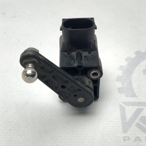A0105427617 Датчик уровня и положения кузова на Mercedes S-Class W220 / E-Class W211