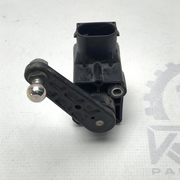 A0105427617 Датчик уровня и положения кузова на Mercedes S-Class W220 / E-Class W211