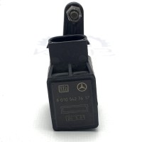 A0105427617 Датчик положения кузова на Mercedes S-Class W220 / E-Class W211