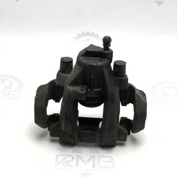 A1644232698 Задний левый тормозной суппорт на Mercedes ML W164 / GL X164 / R-Class W251 A1644232698 Задний левый тормозной суппорт на Mercedes ML W164 / GL X164 / R-Class W251