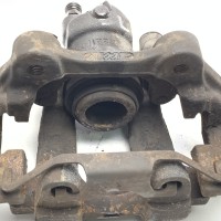 A1644232698 Задний левый тормозной суппорт на Mercedes ML W164 / GL X164 / R-Class W251