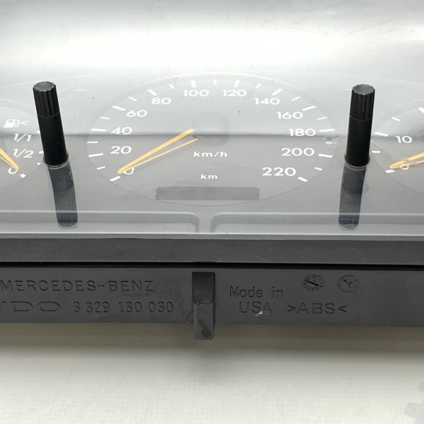 A1635403011 Приборная панель со спидометром на Mercedes M-Class W163 A1635403011 Приборная панель со спидометром на Mercedes M-Class W163
