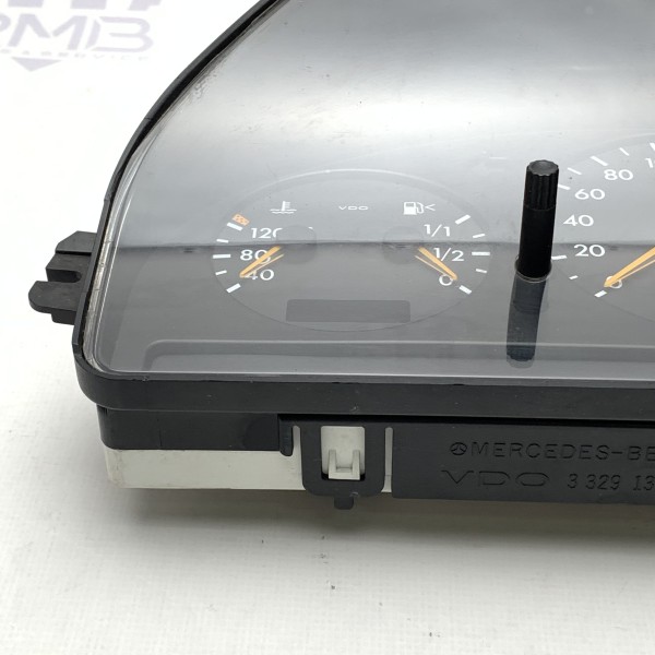 A1635403011 Приборная панель со спидометром на Mercedes M-Class W163 A1635403011 Приборная панель со спидометром на Mercedes M-Class W163