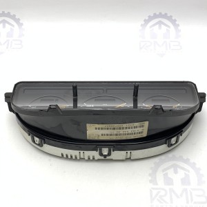 A1635403011 Приборная панель со спидометром на Mercedes M-Class W163