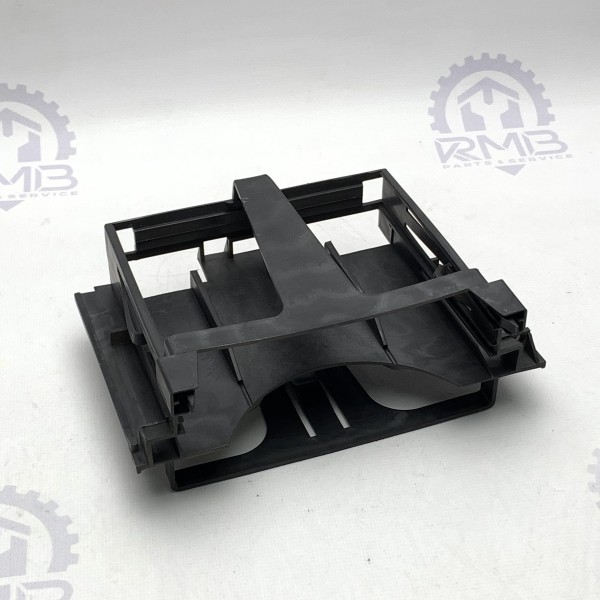 A1635450440 Кронштейн крепления блоков управления на Mercedes M-Class W163