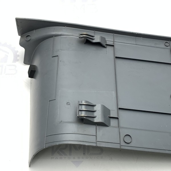 A6396600009 Боковая накладка сиденья / обшивка, пластик на Mercedes Vito / Viano W 639 A6396600009 Боковая накладка сиденья / обшивка, пластик на Mercedes Vito / Viano W 639