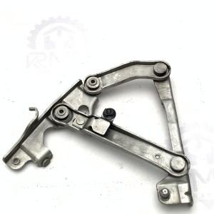 A2118800228 Правая петля капота на Mercedes E-Class W211
