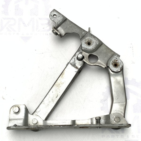 A2118800128 Петля капота, левая на Mercedes E-Class W211 A2118800128 Петля капота, левая на Mercedes E-Class W211