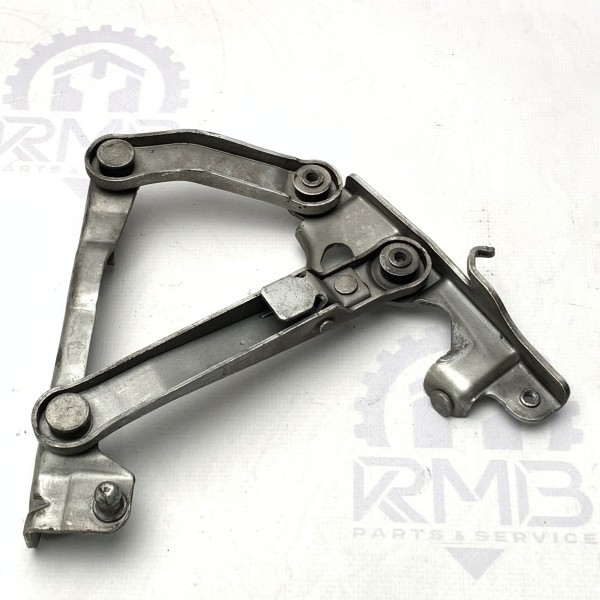 A2118800128 Петля капота, левая на Mercedes E-Class W211 A2118800128 Петля капота, левая на Mercedes E-Class W211