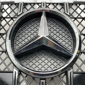 Решетка радиатора Panamericana GT на Mercedes ML-class W164