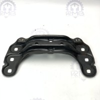 A2202420101 Крепежная балка коробки АКПП на Mercedes S-Class W220
