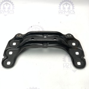 A2202420101 Крепежная балка коробки АКПП на Mercedes S-Class W220