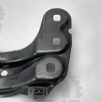 A2202420101 Крепежная балка коробки АКПП на Mercedes S-Class W220