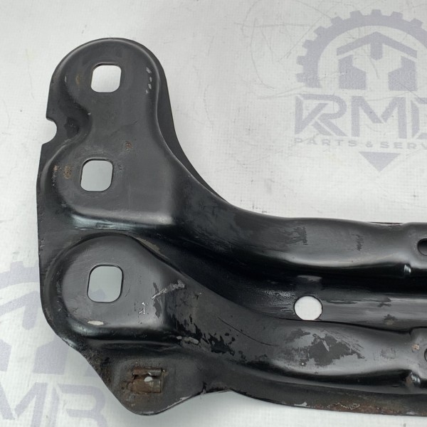 A2202420101 Крепежная балка коробки АКПП на Mercedes S-Class W220 A2202420101 Крепежная балка коробки АКПП на Mercedes S-Class W220