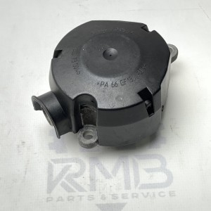 A6460100667 Крышка сапуна системы вентиляции картерных газов на Mercedes C W203 / CLC CL203 / E W211  2.2 CDI OM646