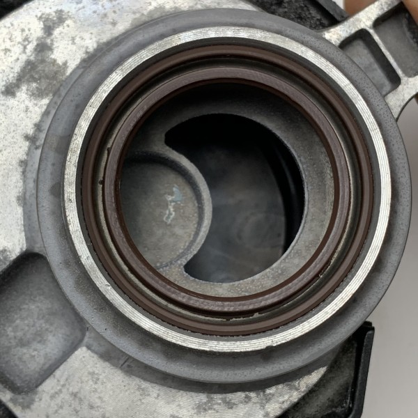 A6460100667 Crankcase ventilation breather cap for Mercedes C W203 / CLC CL203 / E W211 2.2 CDI OM646 A6460100667 Crankcase ventilation breather cap for Mercedes C W203 / CLC CL203 / E W211 2.2 CDI OM646
