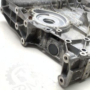 A2710150302 Front engine cover for Mercedes 1.8 Kompressor M271 C W203 / C W204 / CLK W209 SLK R171