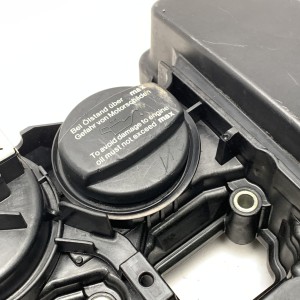 A2710101030 Valve Cover for Mercedes 1.8 Kompressor M271 C W203 / C W204 / CLK W209 / E W211 SLK R171
