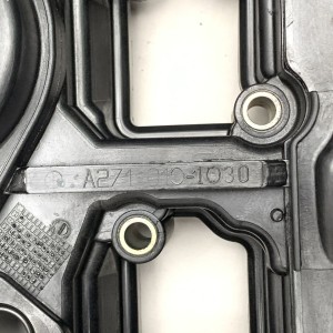 A2710101030 Valve Cover for Mercedes 1.8 Kompressor M271 C W203 / C W204 / CLK W209 / E W211 SLK R171