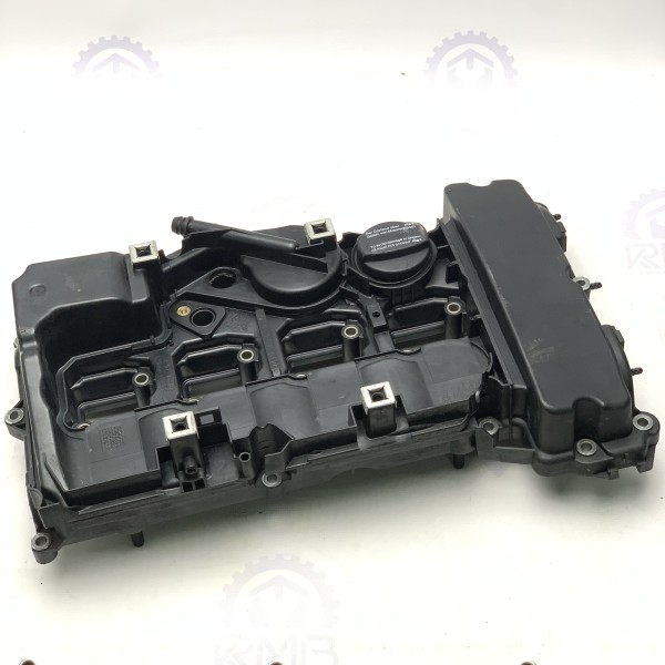 A2710101030 Крышка клапанов на Mercedes 1.8 Kompressor M271 C W203 / C W204 / CLK W209 / E W211 SLK R171