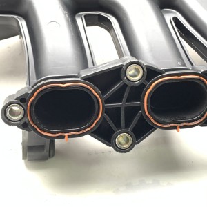 A2711401101 Впускной коллектор на Mercedes 1.8 Kompressor M271 C W203 / C W204 / CLK W209 / E W211 SLK R171