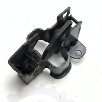 A2208800160 Замок капота на Mercedes W 220 S-Class CL C215