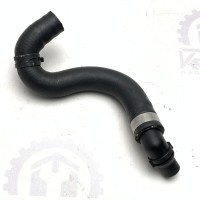 A2118327094 Патрубок системи охолодження на Mercedes E-Class W211  2.2 CDI OM646 