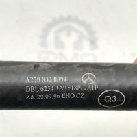 A2208320394 Патрубок системы охлаждения на Mercedes W 220 S-Class 3.2 