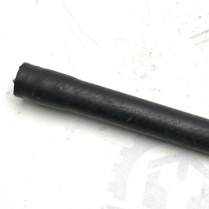 A2208320594 Патрубок системы охлаждения на Mercedes W 220 S-Class 3.2