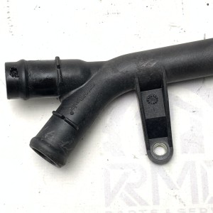 A2712001152 Патрубок системы охлаждения на Mercedes 1.8 Kompressor M271 C W203 / C W204 / CLK W209 / E W211 / SLK R171 / CLC W203