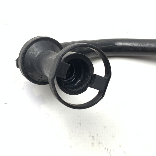 A2034305529 Вакуумная трубка на Mercedes 1.8 Kompressor M271 C W203 / CLK W209 A2034305529 Вакуумная трубка на Mercedes 1.8 Kompressor M271 C W203 / CLK W209