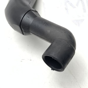 A6120160781 Патрубок вентиляции картерных газов на Mercedes 2.7 CDI OM612 ML270 W163