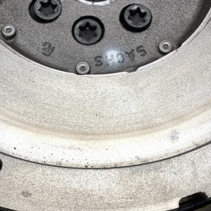 Комплект сцепления: демпфер, маховик, корзина и диск Sachs на Mercedes Sprinter W 906 2.2 CDI OM651 