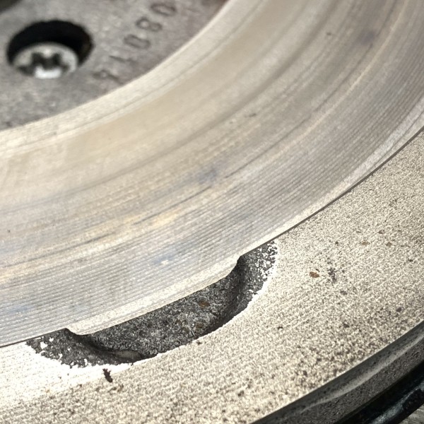 Демпфер маховика Sachs 2.2 CDI OM651 на Mercedes Sprinter W 906 Демпфер маховика Sachs 2.2 CDI OM651 на Mercedes Sprinter W 906