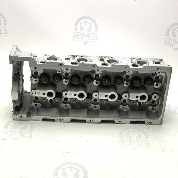 A6110105020 Головка блока цилиндров (ГБЦ) на Mercedes Sprinter  W903 / W 906, C W203 / E W211  2.2 CDI OM611 ОМ646