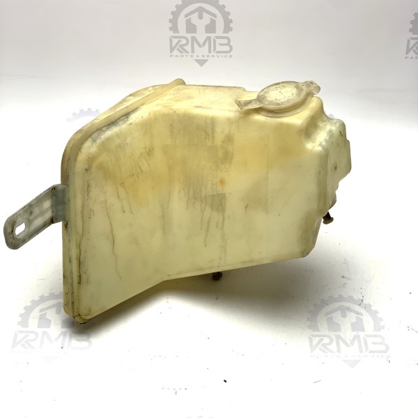 A1638600560 Бачок омывателя лобового стекла на Mercedes ML-class W163