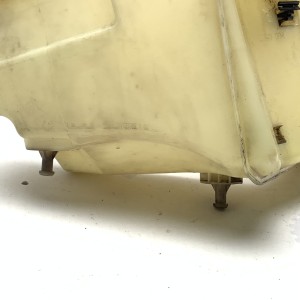 A1638600560 Бачок омывателя лобового стекла на Mercedes ML-class W163