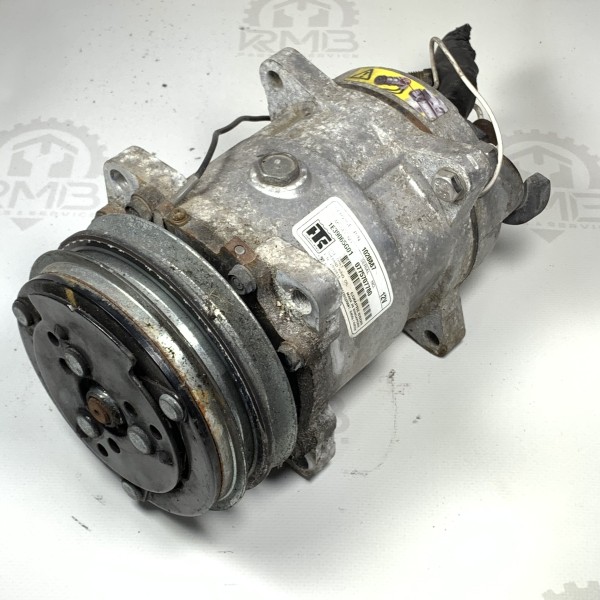 1E39065G01 Компресор холодильної установки Thermo King 12V 1E39065G01 Компресор холодильної установки Thermo King 12V