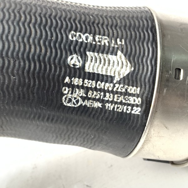 A1665280100 Патрубок интеркулера на Mercedes 2.1 CDI OM651 ML W166 / GLE W166 A1665280100 Патрубок интеркулера на Mercedes 2.1 CDI OM651 ML W166 / GLE W166