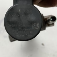 A0000705746 Топливная рейка в сборе с датчиком давления и дозатором Bosch 2.1 CDI OM651 на Mercedes W204 / W205 / W212 / W213 / ML W166 / GLE W166