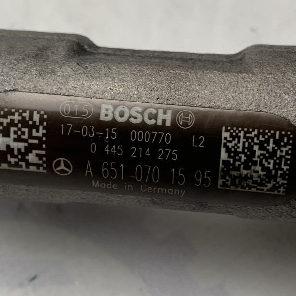 A0000705746 Топливная рейка в сборе с датчиком давления и дозатором Bosch 2.1 CDI OM651 на Mercedes W204 / W205 / W212 / W213 / ML W166 / GLE W166 A0000705746 Топливная рейка в сборе с датчиком давления и дозатором Bosch 2.1 CDI OM651 на Mercedes W204 / W205 / W212 / W213 / ML W166 / GLE W166