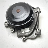 A6512000200 Водяна помпа охолодження двигуна на Мерседес 2.1 CDI OM651 W204 / S204 / C204 / W205 / S205 / W212 / S212 / C207 / A207 / W213 / X204 / X253 / W166