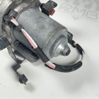 A0004351301 Вакуумный насос усилителя тормозов Bosch UP28 на Mercedes 2.0 бензин M111 / W203 / W208 / W 211
