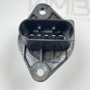 7.22684.07 Датчик массового расхода воздуха (массометр) Pierburg на Mercedes 2.2 2.7 CDI OM611 OM612 W203 / W210 / W211 / W220