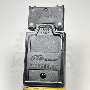 7.22684.07 Датчик массового расхода воздуха (массометр) Pierburg на Mercedes 2.2 2.7 CDI OM611 OM612 W203 / W210 / W211 / W220