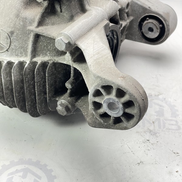 A1643501614 Редуктор заднього моста диференціал ZF 2.92 for Mercedes ML W164 R-Class W251 3.0 CDI OM642