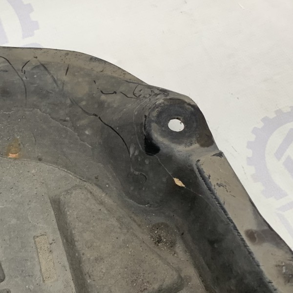 A2205200123 Защита двигателя — шумоизоляционный кожух двигателя на Mercedes W 220 S-Class 3.2 CDI 3.2 3.7 4.0 4.3 5.0 5.5 A2205200123 Защита двигателя — шумоизоляционный кожух двигателя на Mercedes W 220 S-Class 3.2 CDI 3.2 3.7 4.0 4.3 5.0 5.5
