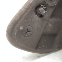 A2203303820 Цапфа поворотного кулака, передняя правая на Mercedes W 220 S-Class C-Class W215