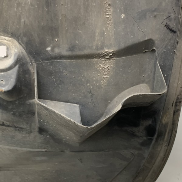 A2206980830 Подкрылок переднего правого крыла, задняя часть на Mercedes W 220 S-Class 3.2 CDI 4.0 CDI 4.3 5.0 5.5 A2206980830 Подкрылок переднего правого крыла, задняя часть на Mercedes W 220 S-Class 3.2 CDI 4.0 CDI 4.3 5.0 5.5
